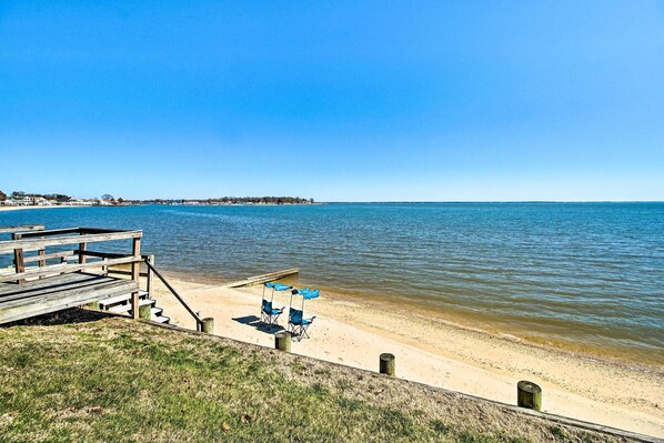 Interior - Refreshing Colonial Beach Vacation Rental! (Colonial Beach)