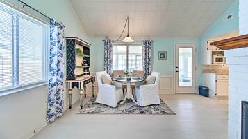 Cottage (3 Bedrooms) | Interior