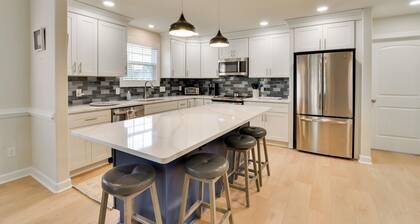 Stunning Cape Charles Retreat ~ 1 Mi to Beach