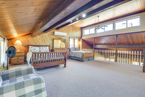 Spacious Lake Granbury Home w/ Deck & Boat Dock!