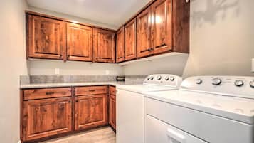 Rumah (3 Bedrooms) | Interior