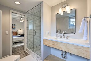 單棟房屋 (4 Bedrooms) | 內部