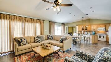 Rumah (5 Bedrooms) | Interior