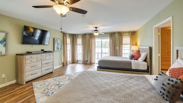 House (5 Bedrooms) | Interior