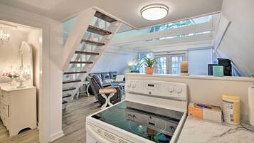 House (2 Bedrooms) | Bahagian dalam