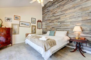 Interior - Hot Tub, Decks & More! Serene Maggie Valley Home (Maggie Valley)