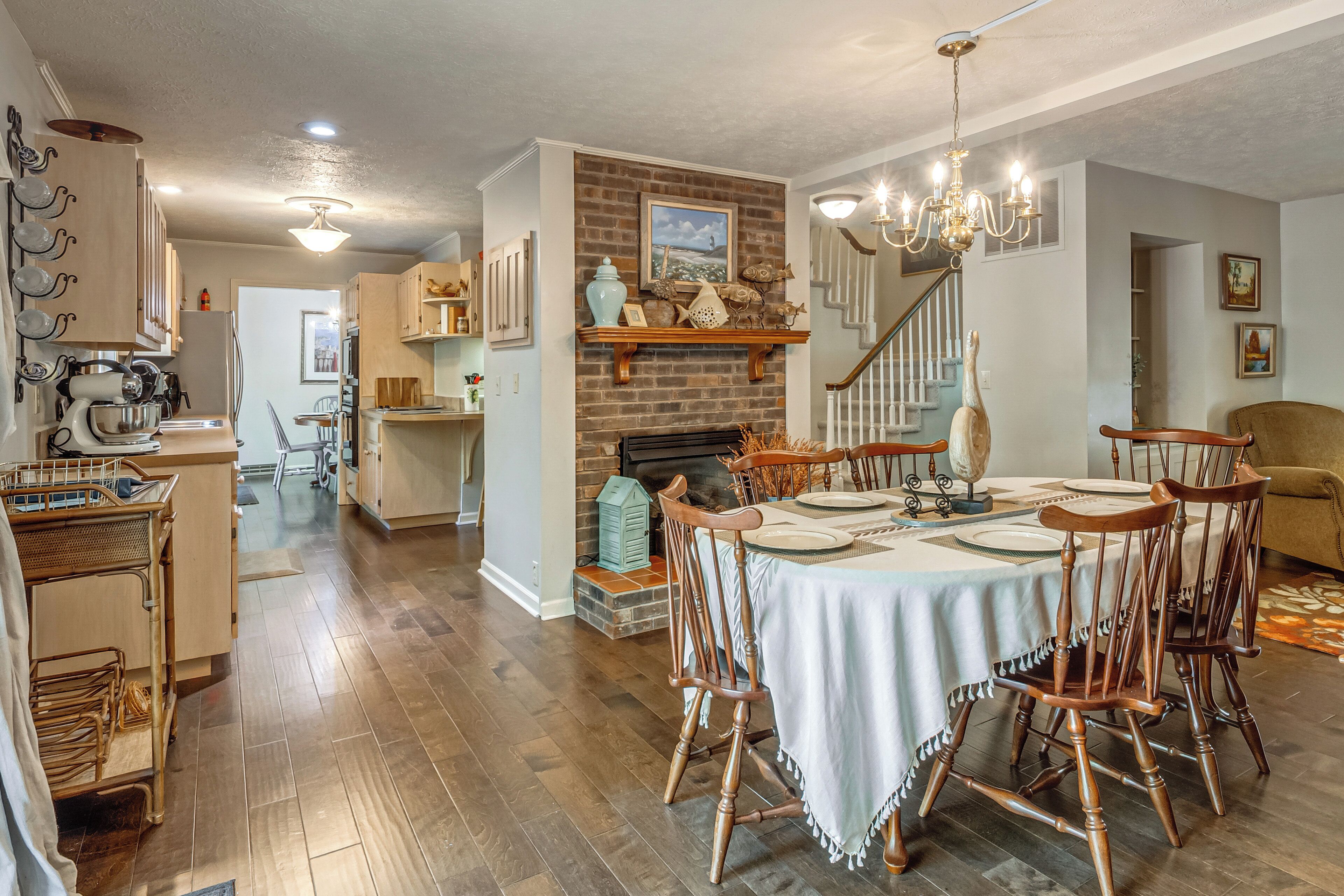 House (4 Bedrooms) | Interior