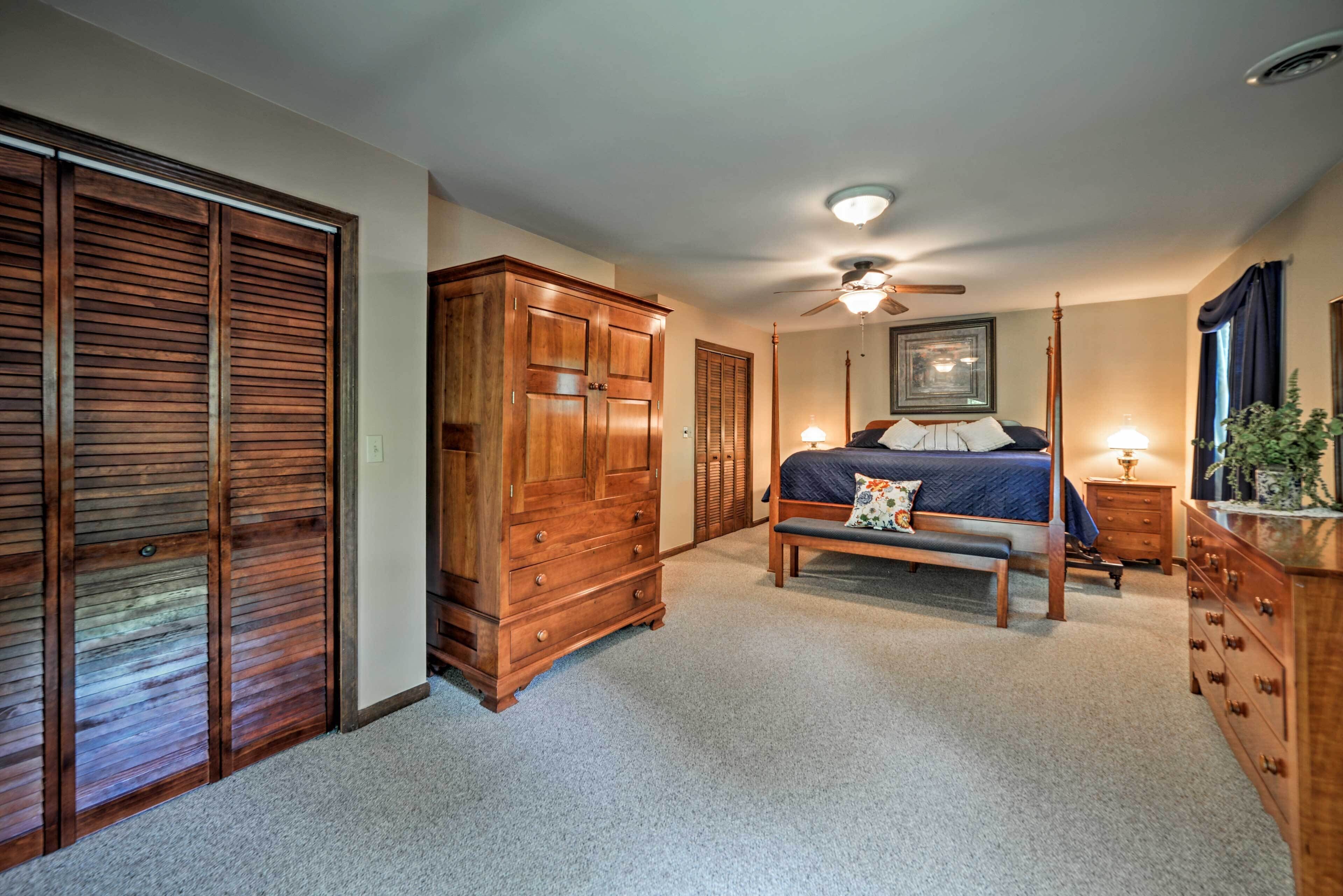 House (4 Bedrooms) | Interior