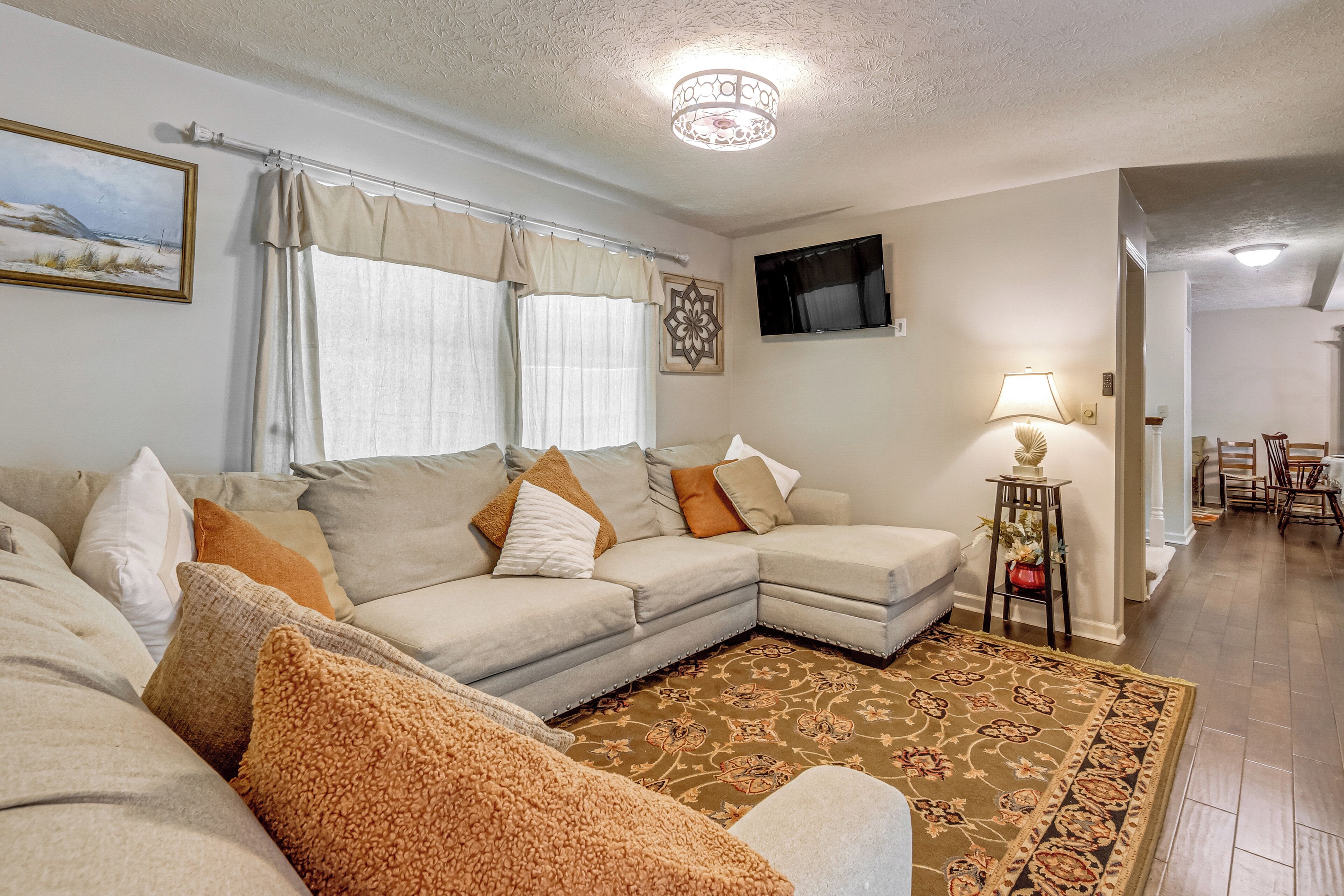 House (4 Bedrooms) | Interior