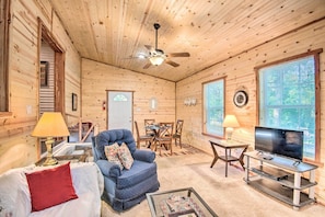 TV, fireplace, DVD player