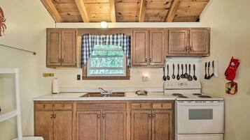 Rumah (2 Bedrooms) | Interior