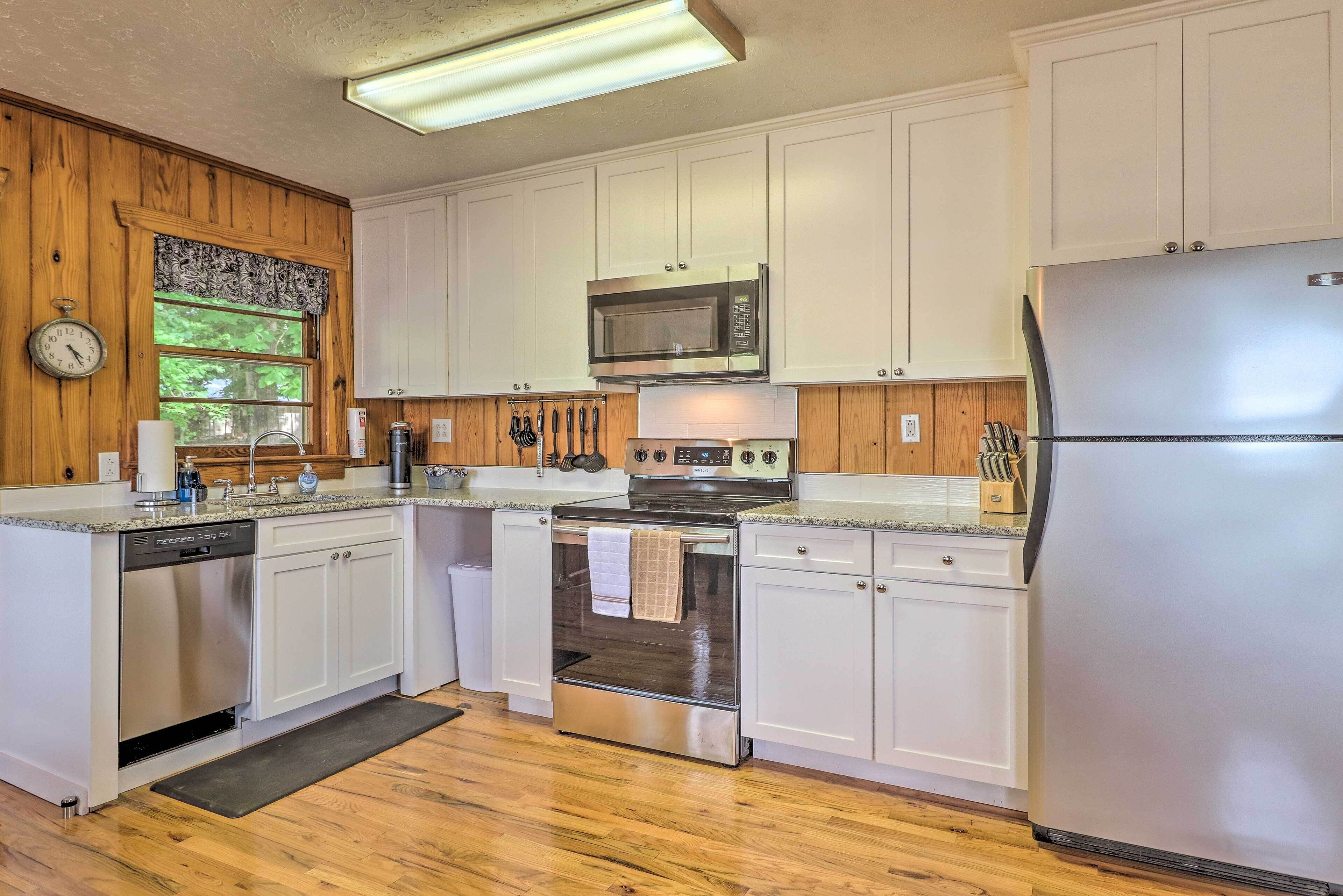 House (2 Bedrooms) | Interior