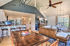 House (3 Bedrooms) | Front of property