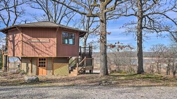 House (1 Bedroom) | Interior