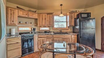 House (1 Bedroom) | Interior