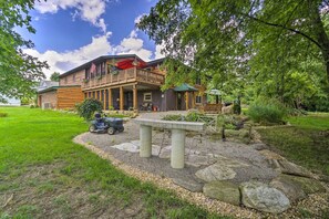 House (3 Bedrooms) | Interior - Updated Buckeye Lake Retreat w/ Game Room! (Thornville)