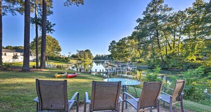 Waterfront Home in Quiet Cove: Kayaks On-site