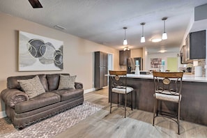 House (3 Bedrooms) | Depan hartanah