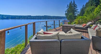 Waterfront Gig Harbor Home w/ Furnished Deck