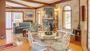 Unclassified image, 4 of 45, button - 'star House' Unique Home w/ 360 Mountain Views! (Pine Mountain Club)