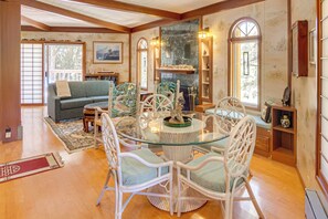 House (3 Bedrooms) | Interior - 'star House' Unique Home w/ 360 Mountain Views! (Pine Mountain Club)