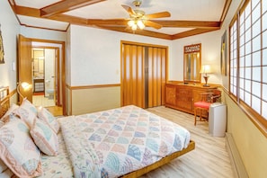 House (3 Bedrooms) | Interior - 'star House' Unique Home w/ 360 Mountain Views! (Pine Mountain Club)