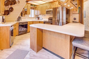 House (3 Bedrooms) | Interior - 'star House' Unique Home w/ 360 Mountain Views! (Pine Mountain Club)