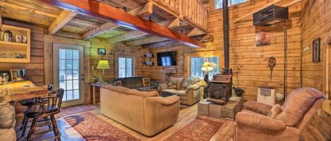 House (2 Bedrooms) | Interior