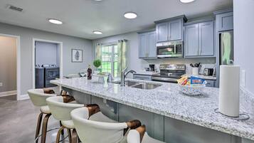 Nhà (3 Bedrooms) | Nội thất