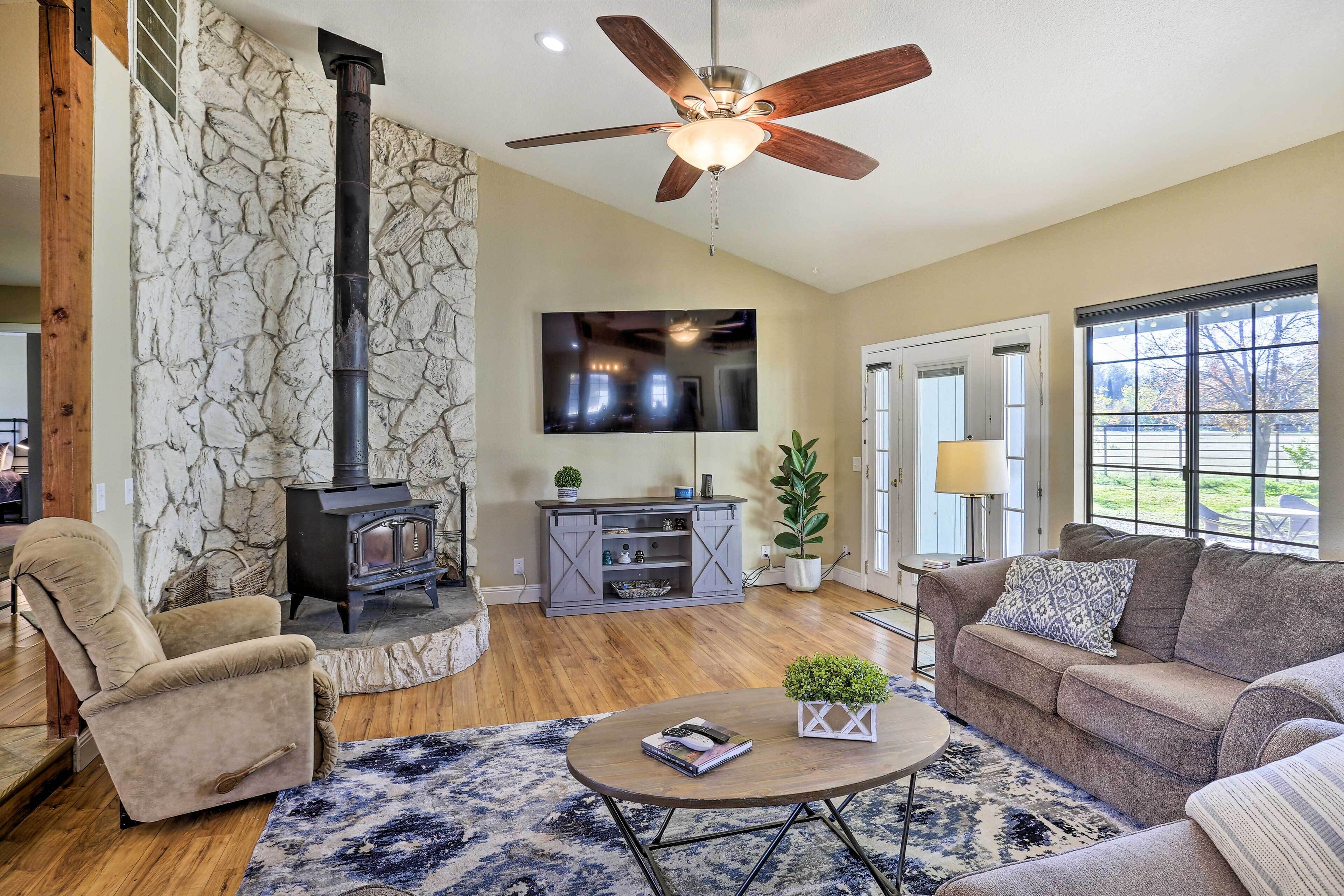 House (3 Bedrooms) | Front of property