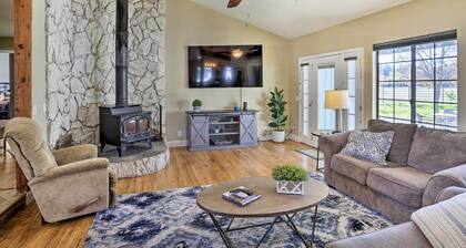 Updated Cottonwood Home w/ Patio & Fire Pit!