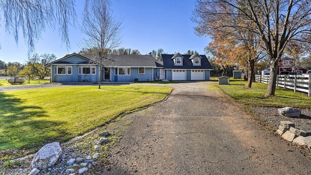 House (3 Bedrooms) | Interior - Updated Cottonwood Home w/ Patio & Fire Pit! (Cottonwood)