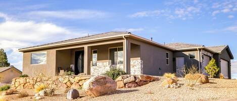 Cottage (1 Bedroom) | Front of property