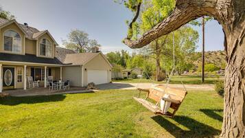 House (5 Bedrooms) | Interior