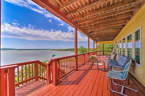 Waterfront Lake Eufaula Home: Multi-level Balcony