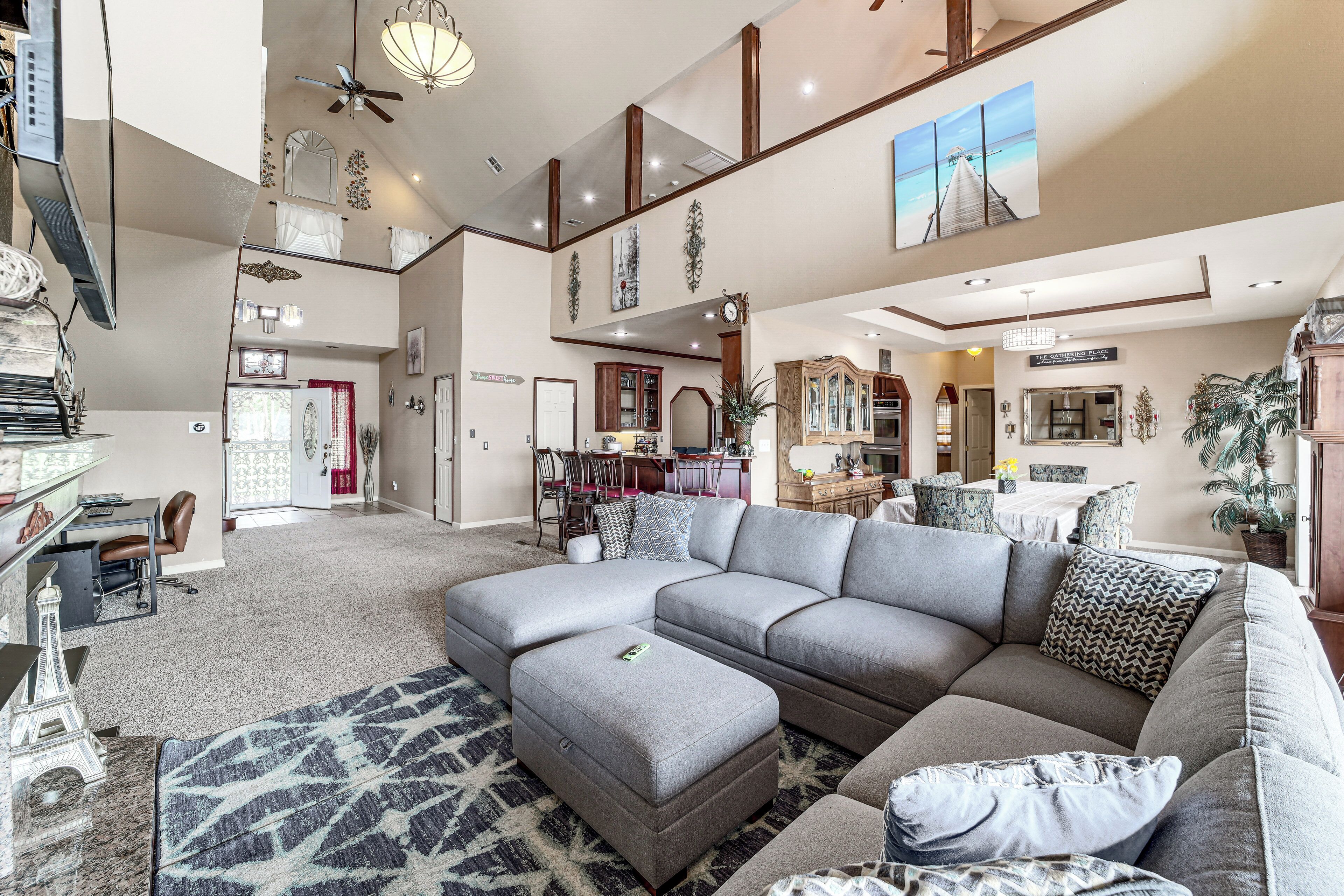 House (Multiple Bedrooms) | Interior