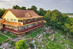 House (Multiple Bedrooms) | Interior