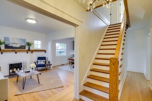 Interior - Indiana Vacation Rental - Walk to Syracuse Lake! (Syracuse)