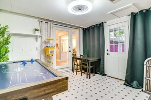 Rumah (4 Bedrooms) | Interior