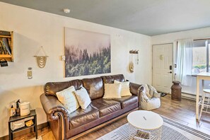 Apartment (1 Bedroom) | Interior