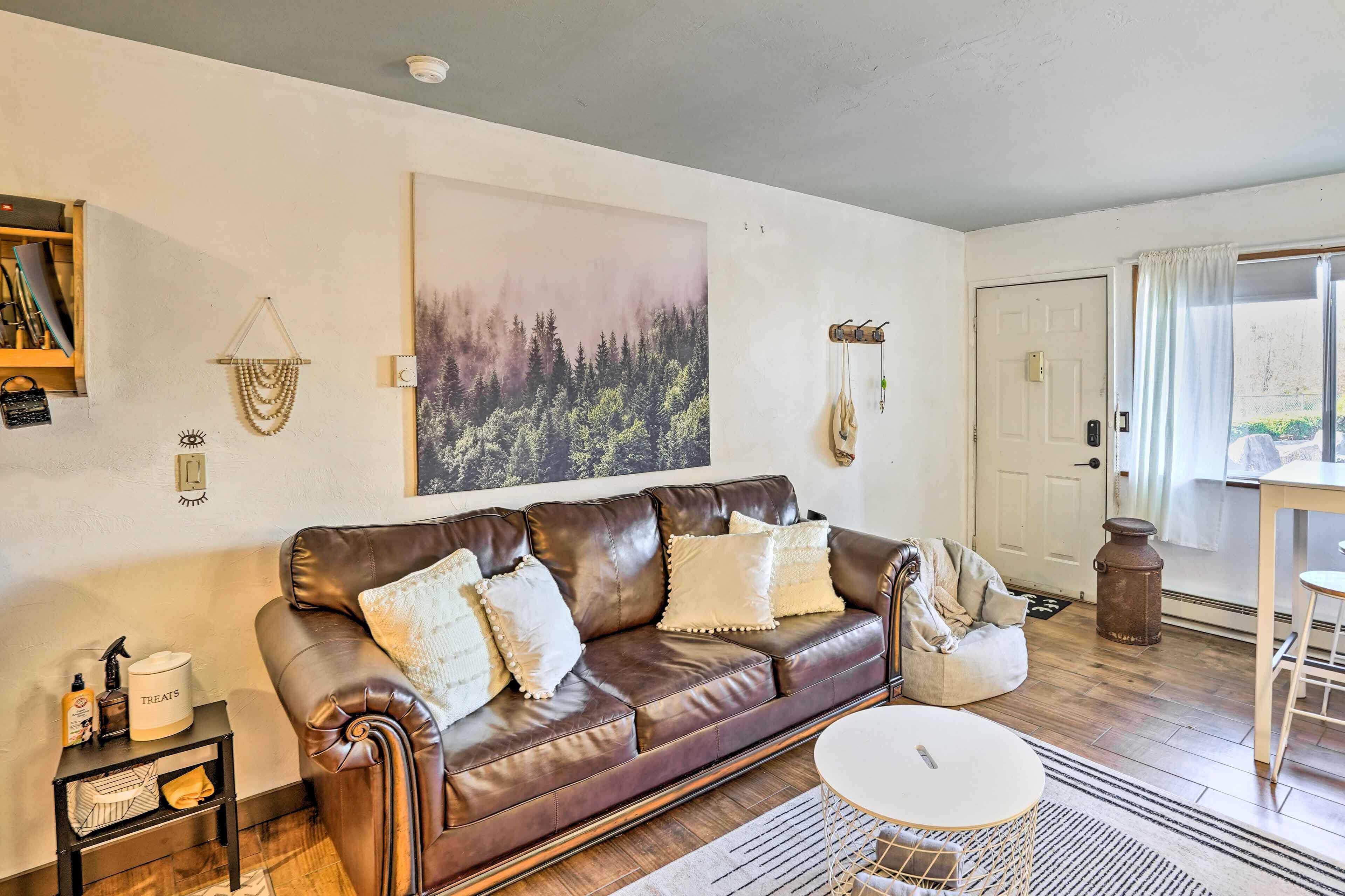 1st-floor Hunter Condo < 1 Mi to Slopes!