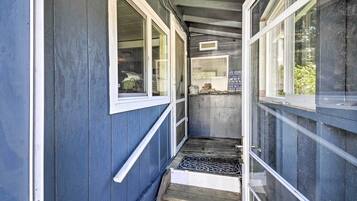 Cottage (2 Bedrooms) | Interior