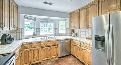 Charming Home < 10 Mi to Sequoia Nat'l Park!