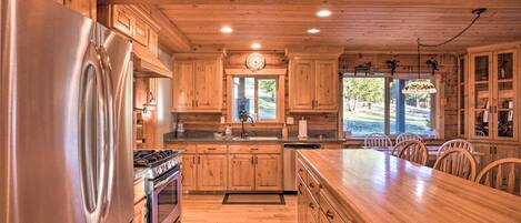 House (3 Bedrooms) | Interior