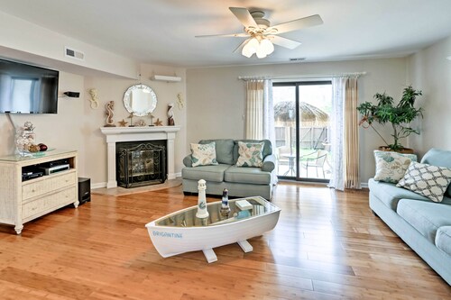 Brigantine Townhome Near Beaches & AC Casinos