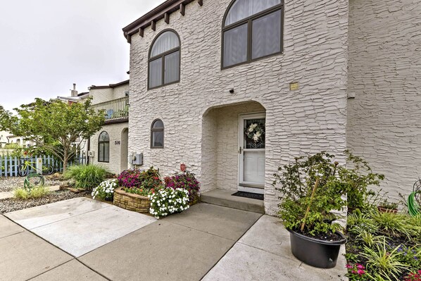 Interior - Brigantine Townhome Near Beaches & AC Casinos (Brigantine)