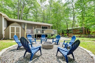 House (3 Bedrooms) | Front of property