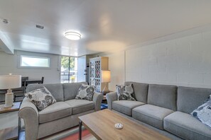 House (3 Bedrooms) | Interior - North Bend Home w/ Cornhole Court & Putting Green (North Bend)