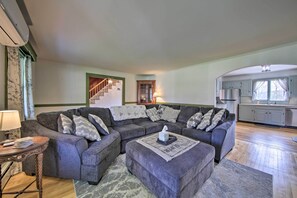 TV, peis, TV-spill og bøker