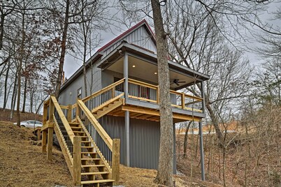東伯恩斯塔特舒適小屋，附門廊和釣魚湖！